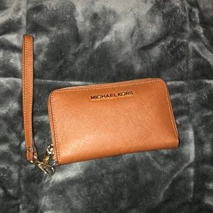 Michael Kors Wristlet/Wallet